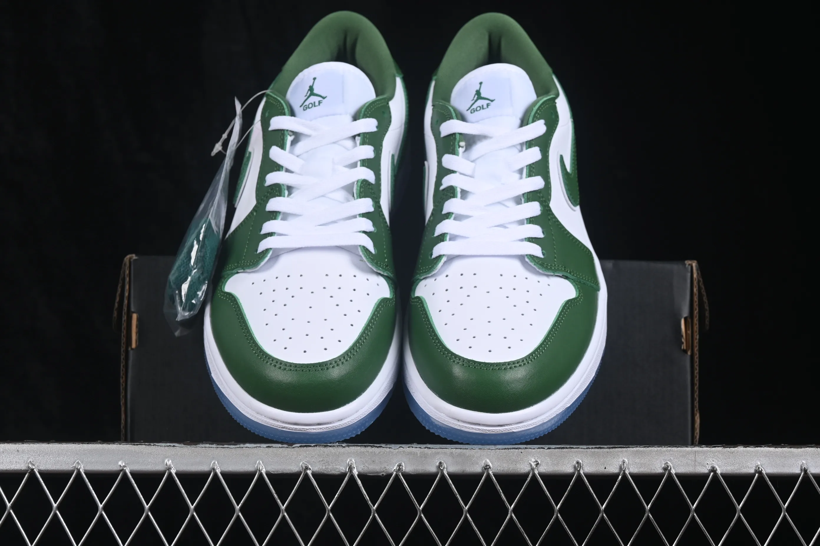 All Categories Air Jordan Jordan Series Basketball Shoes Air Jordan 1 Low Air Jordan 1 Low AJ1 Joe 1 Army Green and White Low-top Retro Culture Basketball Shoes DD9315-300